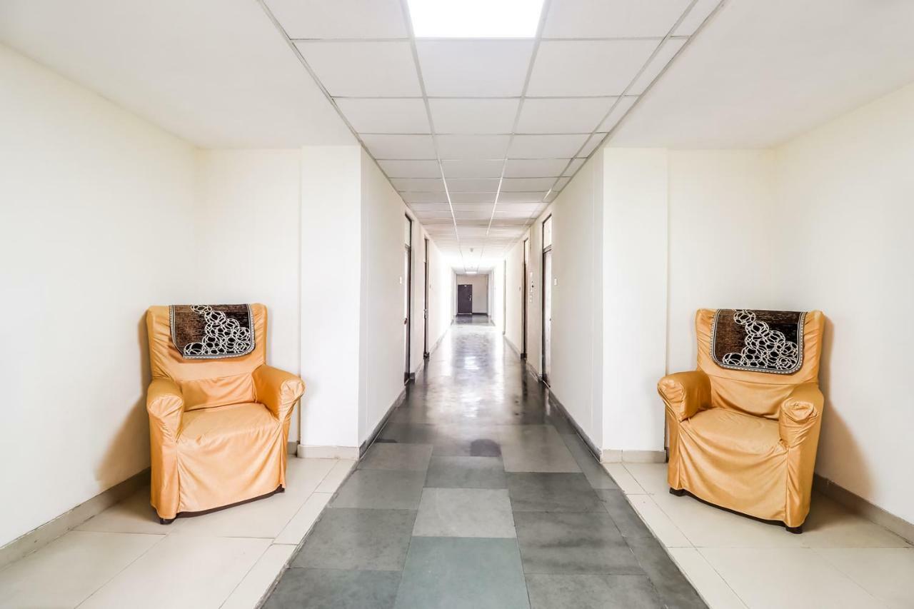 Capital O 60233 Brij Ki Rasoi Deluxe Hotel Lucknow Eksteriør billede